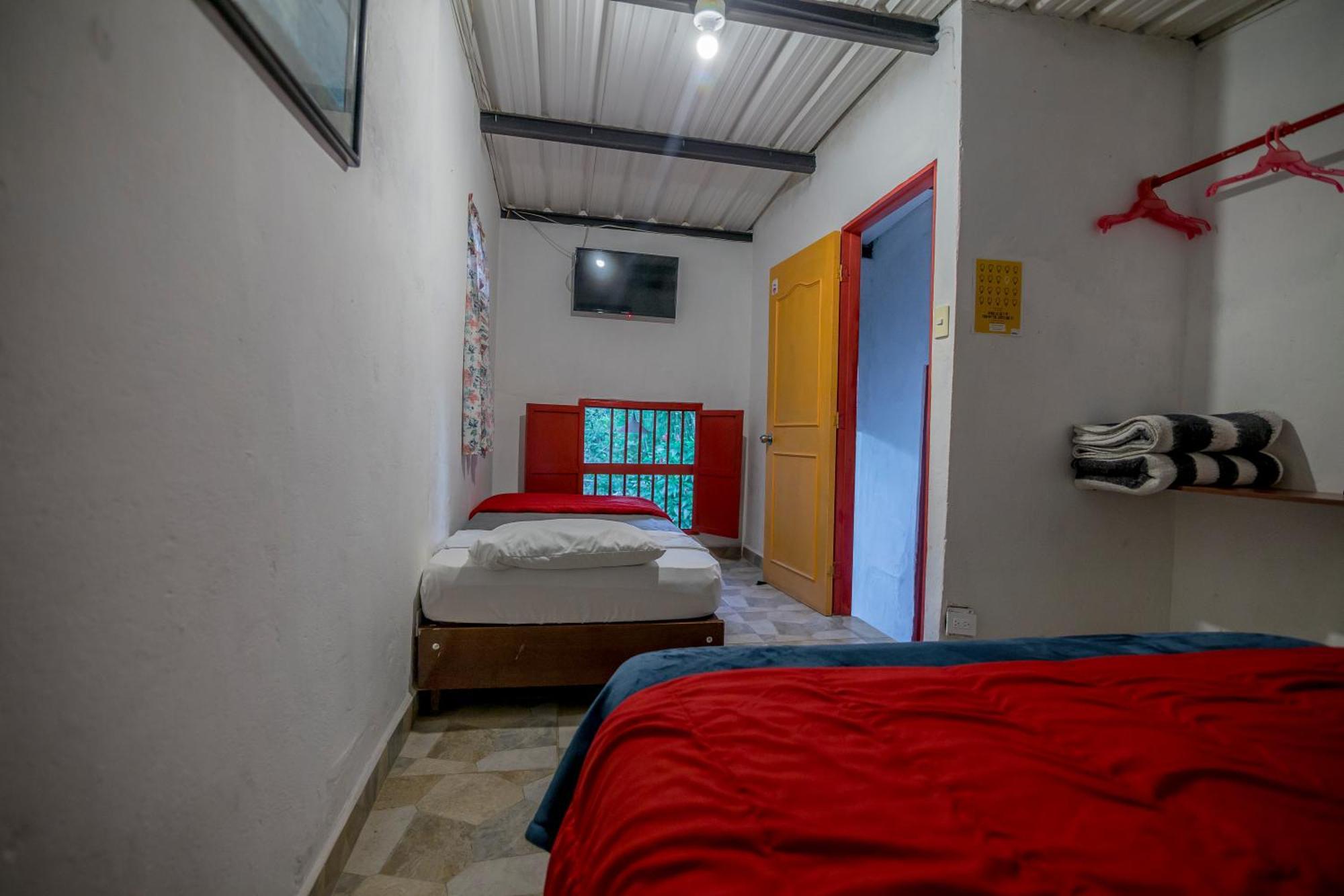 Hotel Marrokos Aeropuerto Jose Maria Cordova Guarne Eksteriør bilde